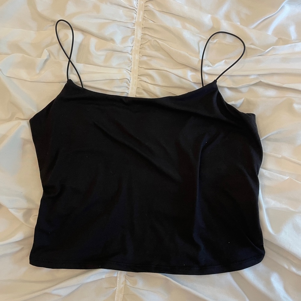 Gaze Basic Cropped Black Tank